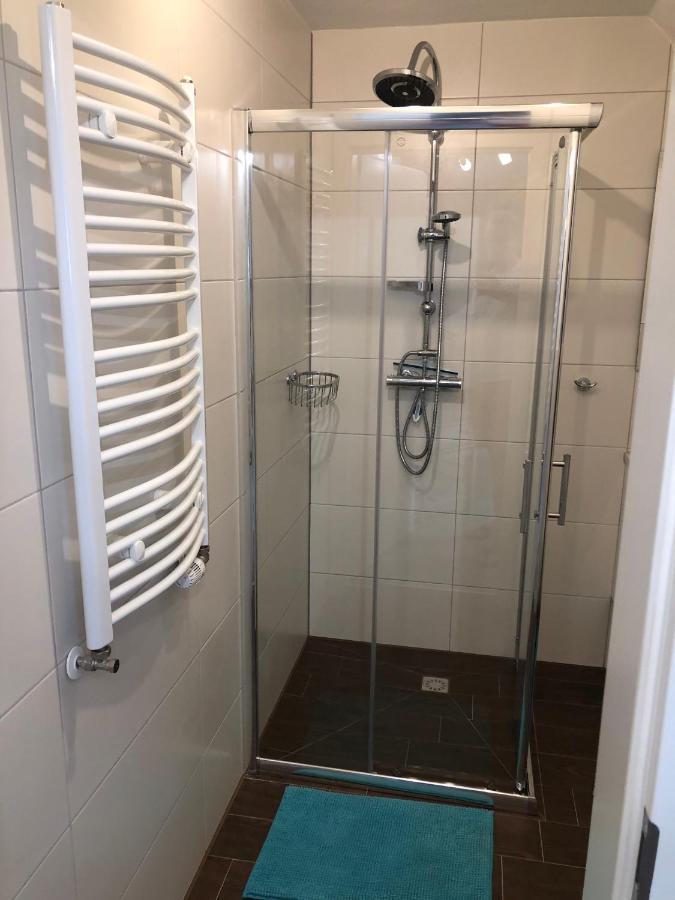 Charmante Ferienwohnungen auf Reitstall Wasserburg Anstel - ein Ort zum Wohlfühlen und Entspannen Rommerskirchen Exterior foto